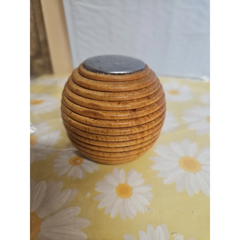 Blonde Wood Beehive Vintage Salt‎ Shaker From The 70s